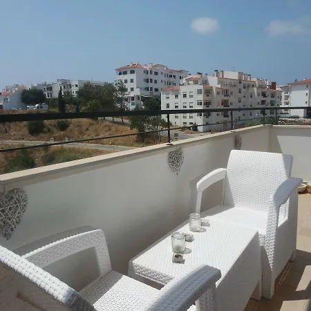 C04 - Pool View 3 Bed Apartment Lagos Exterior photo